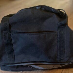 Lo & Sons Catalina Deluxe Travel Bag